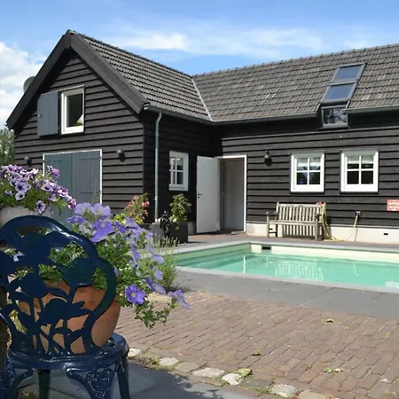 Het Steenuiltje Bed & Breakfast *
