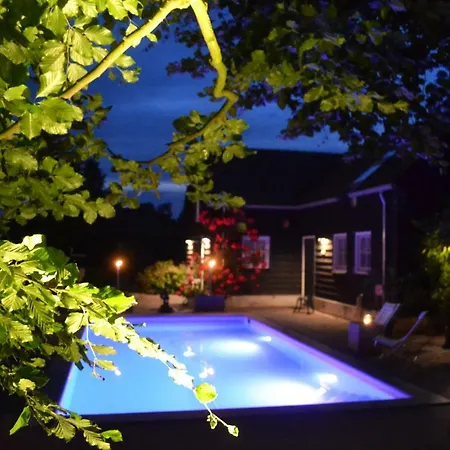 Bed & Breakfast Het Steenuiltje