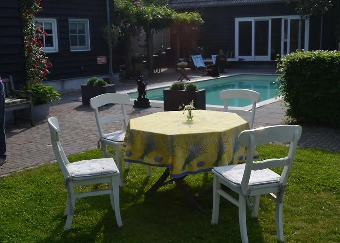 Het Steenuiltje Panzió *